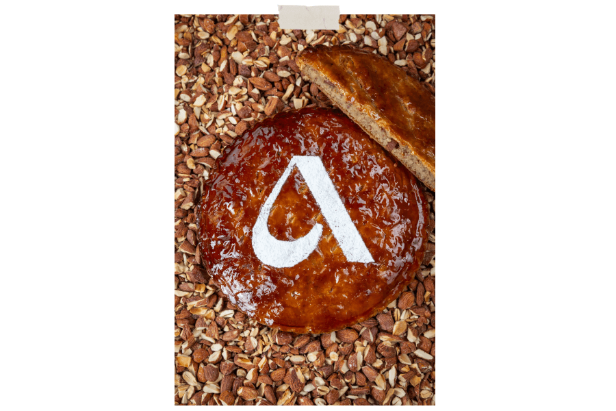 Galette des rois frangipane et amandes caramélisées Alma